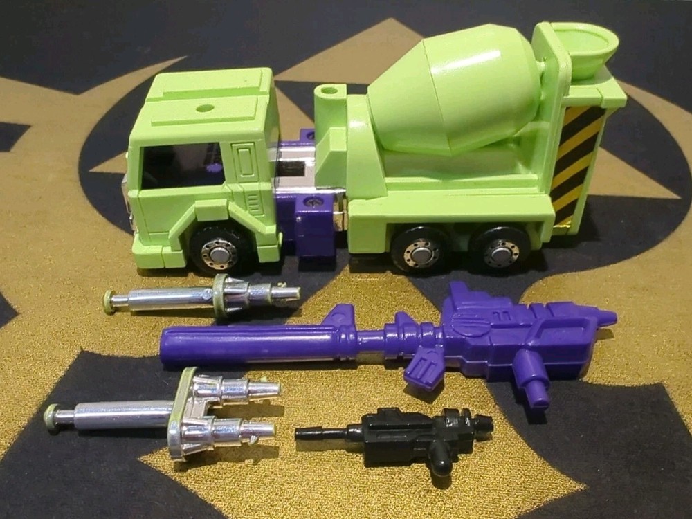 1985 Hasbro Transformers G1 Mixmaster – Complete (Combiner For Devastator)