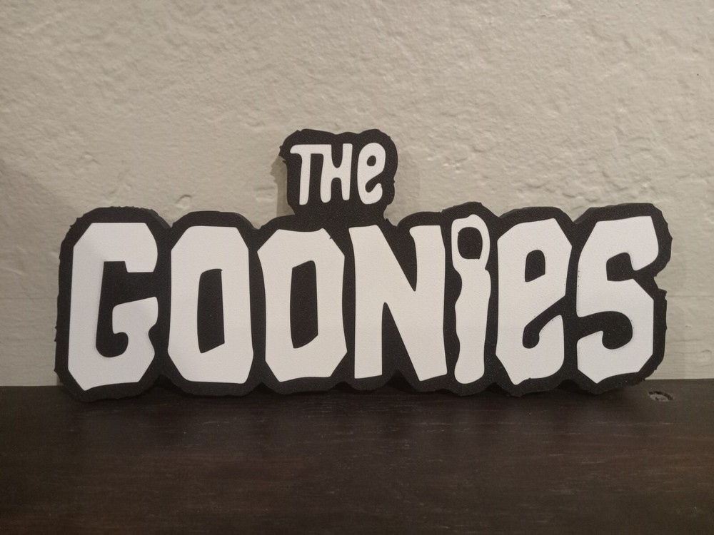 Retro Goonies 1980s Movie Vintage style logo magnet sign display
