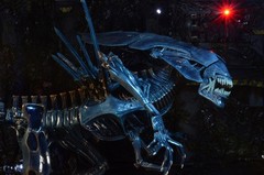 Aliens Xenomorph Alien Queen Ultra Deluxe Quarter Scale Action Figure