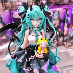 Handmade Anime Hatsune Miku Devil Cat Ear PVC Figure Cute Decorative Toy Gift