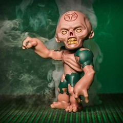 Stylized Zombie Doom Eternal Replica Figure – Ideal Gift for Gamers & Collectors