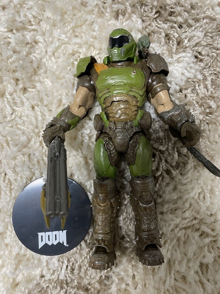 McFarlane Toys 7″ Doom Slayer Action Figure 2019