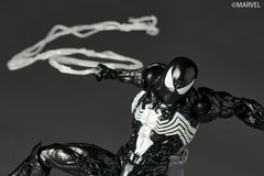 PSL KAIYODO Revoltech Amazing Yamaguchi Symbiote Spider-Man Black Figure PRE
