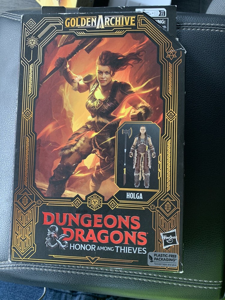 Dungeons & Dragons Honor Among Thieves Holga Figure Hasbro 2023 (Box Damage)