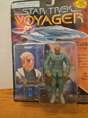 Star Trek VOYAGER, VIDIIAN Action Figure, Skybox Card 1996 PLAYMATES, Brand New