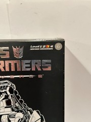 Transformers Universe Classics Deluxe Class Overkill MISB