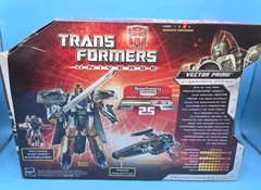 Transformers Universe Vector Prime Voyager w/Mini-Con Safeguard Autobot Complete