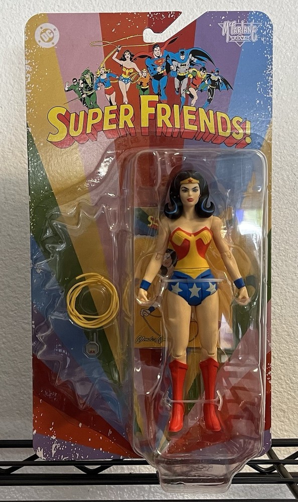 Wonder Woman 6 inch WAVE 16 McFarlane DC Super Friends In Hand.