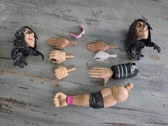Mattel WWE Elite Bret Hitman Hart Summer Slam Accessories