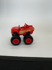 Blaze and the Monster Machines Night Up Blaze – Red Nickelodeon Truck