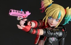 Kaiyodo Revoltech Amazing Yamaguchi Harley Quinn Suicide Squad ISEKAI Ver.