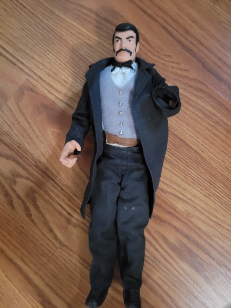 Vintage Frontier Heroes Wyatt Earp Action Figure W/ Gun 12″ For Parts Read