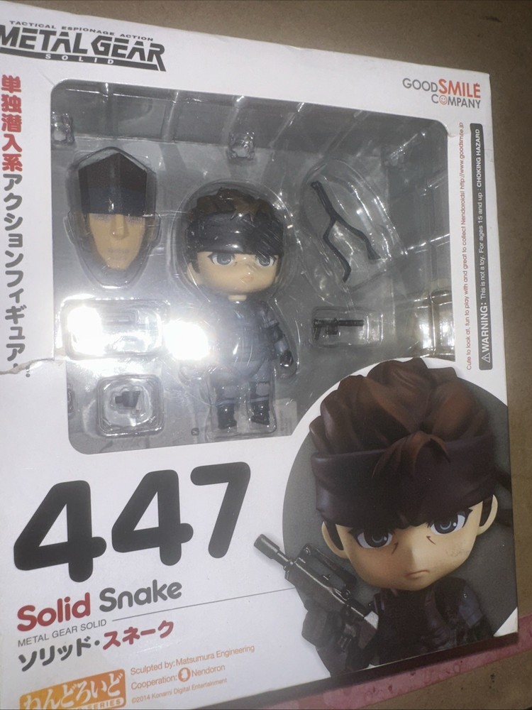 GOOD SMILE COMPANY NENDOROID #447 METAL GEAR SOLID SNAKE FIGURE