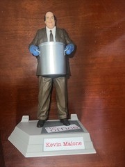 McFarlane Movie Maniacs The Office “Kevin Malone” Chili Figure 7″ NBC Tv