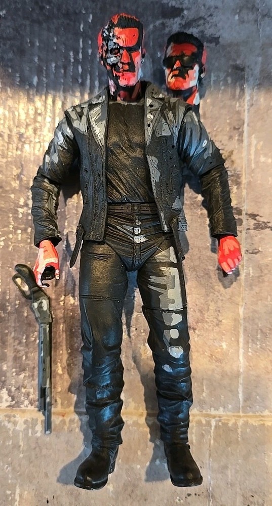 NECA T-800 Terminator 2 Classic 8-Bit Video Game Appearance 7″ Figure US SELLER