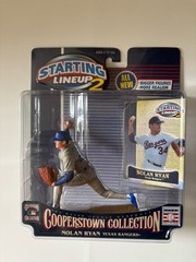 Lot of 2 – 2001 MLB “Cooperstown Collection” SLU2 – Nolan Ryan (F)