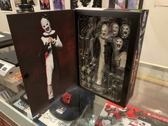 Neca Terrifier Ultimate Art the Clown Action Figure Damien Leone New Unopened