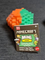 Lot of 4 Mattel – Minecraft Mini Mode – SPAWN EGG [1 random mini figure] HXT64