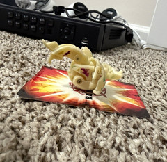 Bakugan – B1 Pearl Jump Ventus Skyress