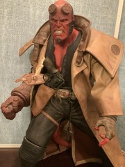 Mezco Toyz, HELLBOY, 2004, 18 INCH Action Figure, Excellent!