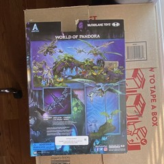 McFarlane Toys Avatar World of Pandora Jake Sully & Banshee Set, Glow