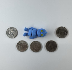 Little Robot Fidgets Toys Mini Articulating Desk Flexy Robot Adorable