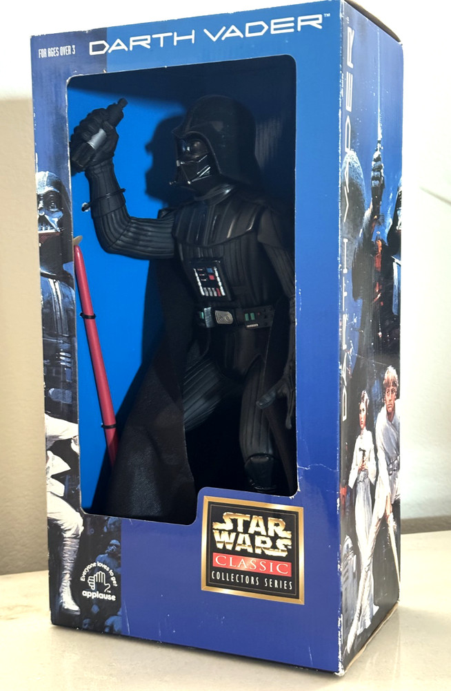 1997 STAR WARS DARTH VADER CLASSIC COLLECTORS SERIES ACTION LARGE FIGURE 13.5″