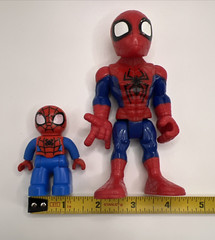 Spider-Man Figures Lot Of 2 Marvel Avengers 5 inches and 2 1/2 inches