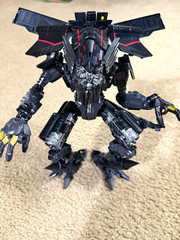 Hasbro Transformers studio series jet fire ( no accessories)