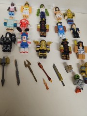 Roblox Toys Action Figures Lot Of 16+ Some Accessories