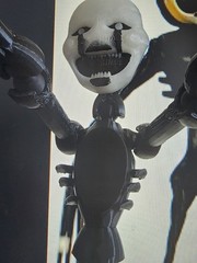 Nightmarionne – FNAF Glow in the dark