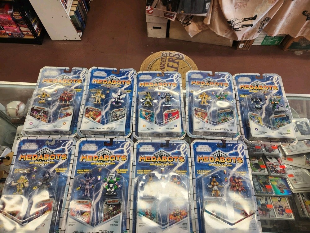 Hasbro Carded 2-pack MEDABOTS lot of 9 sets Action Figures Metabee FemJet