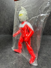Bullmark 2003 POPY Ultraseven 2nd Ver. Sofubi 7.6″ Soft Vinyl Figure Sealed