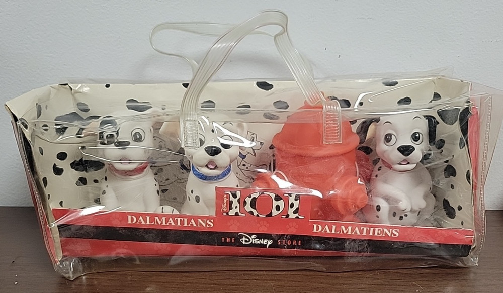 NEW Vintage The Disney Store 101 Dalmatians Squeeze Toy Set Figures