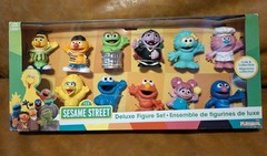 Hasbro Playskool Sesame Street DELUXE FIGURE SET 11 FIGURE BIG BIRD Discontinued