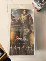 Diamond Select Gears of War 3 Augustus Cole Action Figure w/ Gun, Multicolor 17+