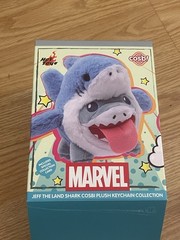 JEFF THE LAND SHARK SECRET RARE INCOGNITO DOLPHIN MARVEL COSBI PLUSH PENDANT