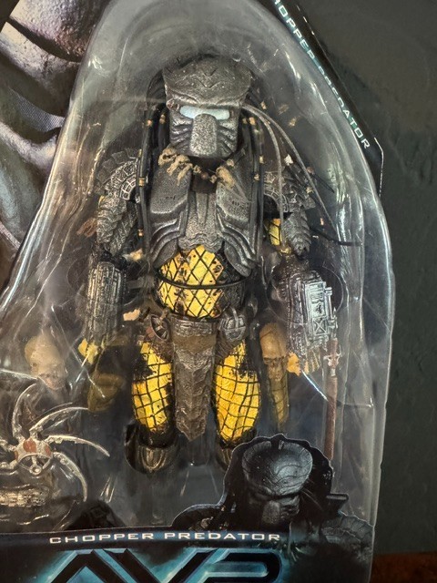 NECA Alien vs. Predator Series 14 Chopper Predator Action Figure RARE 2015
