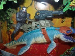 LANARD BEAST TAMING SQUAD JURASSIC CLASH LIOPLEURODON DINO COMMANDER. NEW HTF