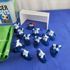 2005 Kaskey Kids Soccer Guys Blue & Yellow with Goals Field Players See Desc.