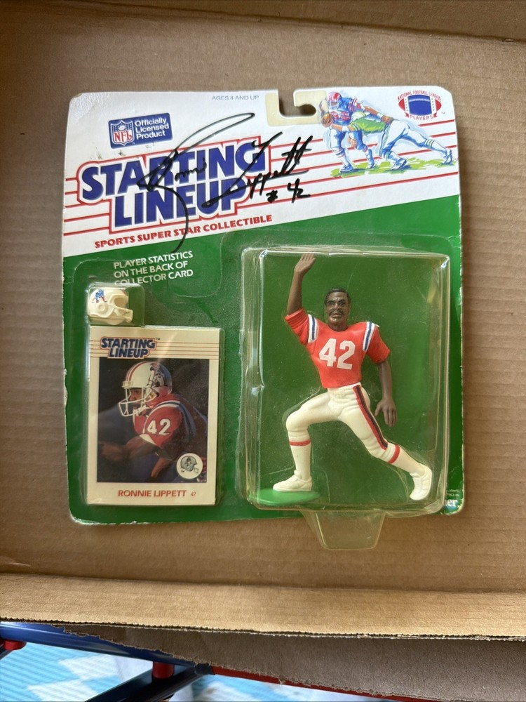 1988 Starting Lineup NFL New England Patriots Ronnie Lippett (c) Autographed