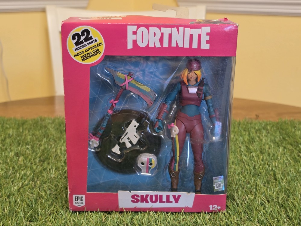 Epic Games McFarlane Toys Fortnite Skully Premium Action Figure New Sealed*