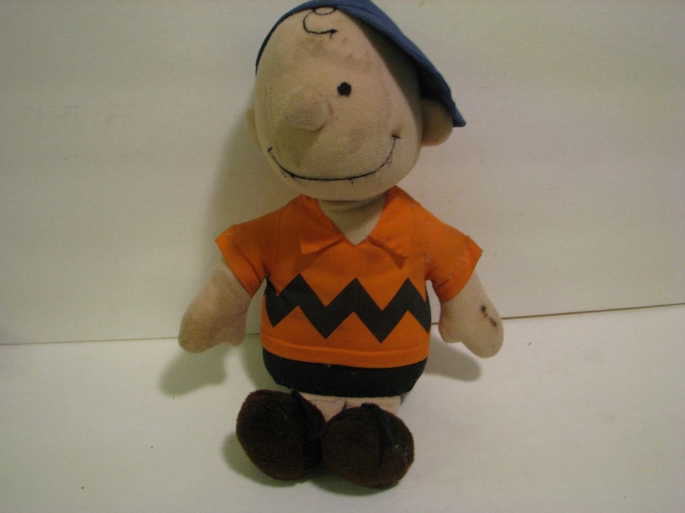 CHARLIE BROWN PEANUTS DOLL determined products