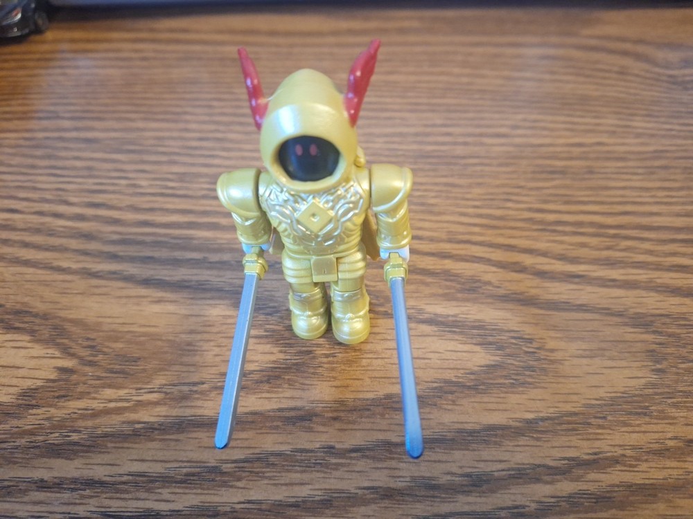 ROBL0X Maplestick Celebrity Series 8 Toy Figure w Swords (NO CODE)