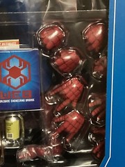 Disney D23 Expo 2022 Hot Toys Spider-Man Avenger Campus 1/6 Scale Figure CM5010