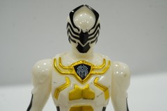 BANDAI Ohsama Sentai KingOhger Sentai Hero Series Spider Kumonos 5.3″ Figure