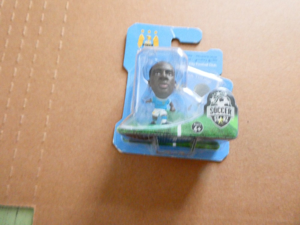 2013 MANCHESTER CITY YAYA TOURE Soccer Starz Mini Figure Toy NEW!