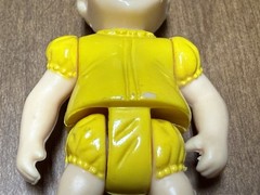 x2 Mel Appel Co Figure Lot Baby Girl Yellow Outfit 2.5″ Mom 5” FP Loving Family