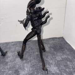 Aliens Alien Action Figures Loose Lot Of Two Figures