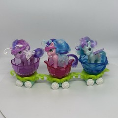 My Little Pony MLP G3 Breezies Parade Flower Petal Train Blue Purple Pink